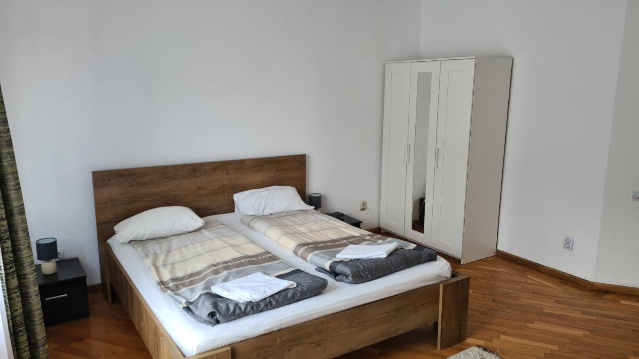 Bigcitty Rooms كلوج-نابوكا المظهر الخارجي الصورة