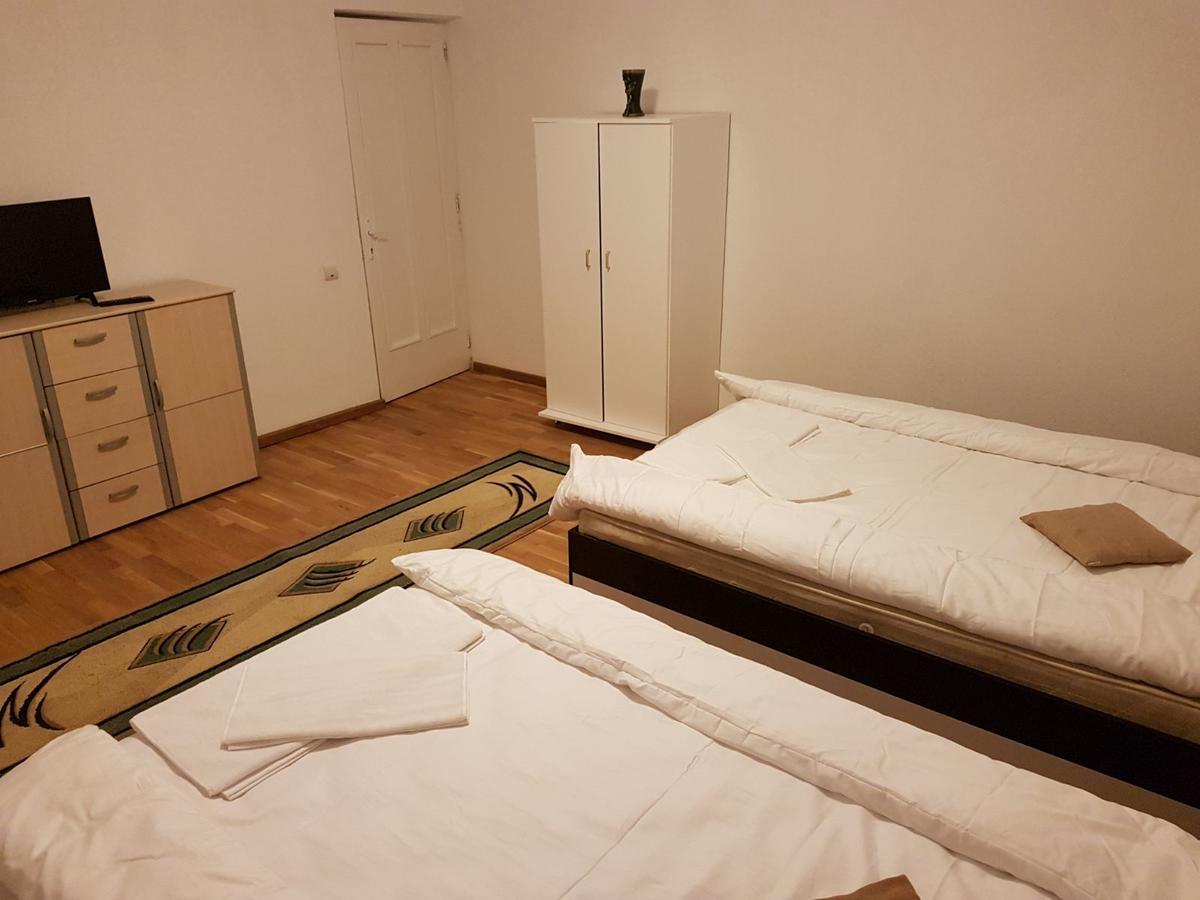 Bigcitty Rooms كلوج-نابوكا المظهر الخارجي الصورة