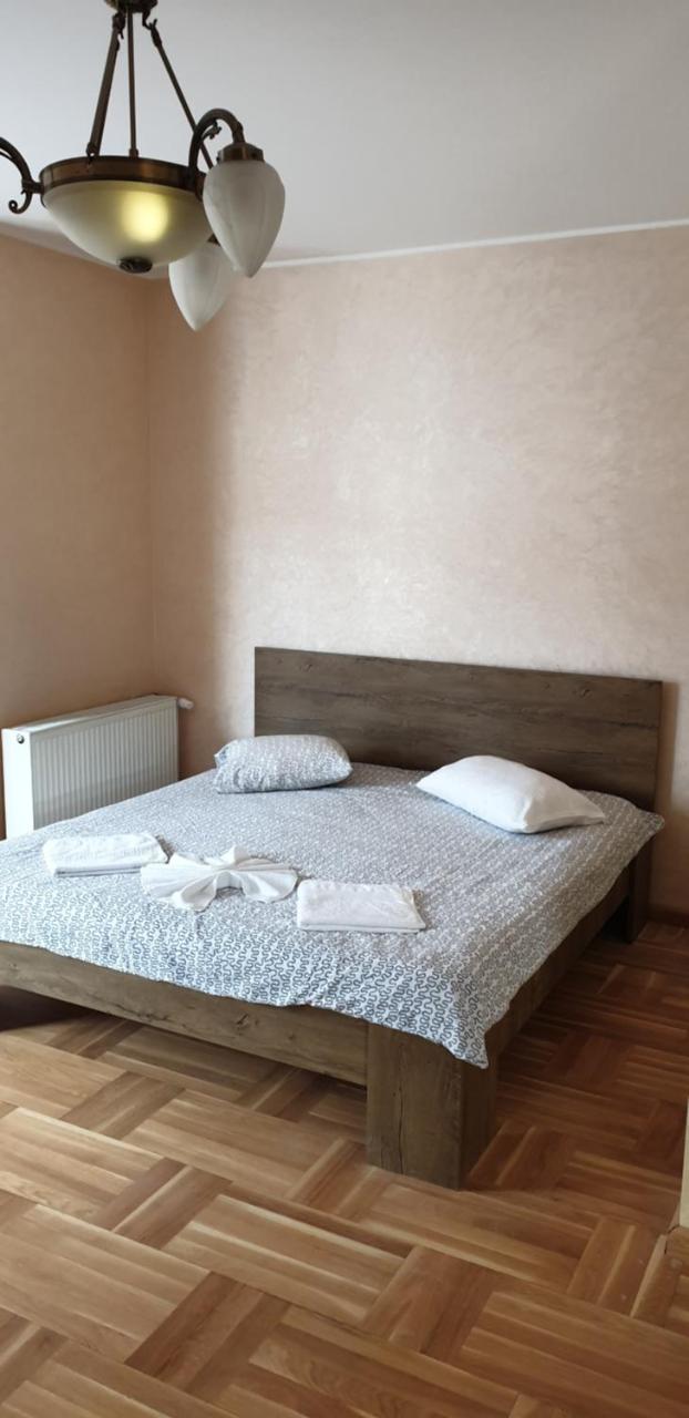Bigcitty Rooms كلوج-نابوكا المظهر الخارجي الصورة